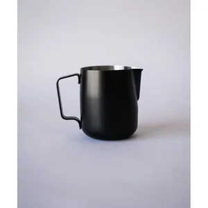 600cc / 20oz WPM Free Pour Latte Art Competition Pitcher in Matte Black